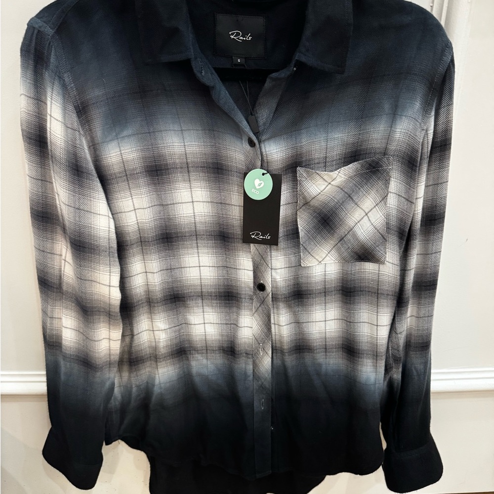 NWT Rails Rialto Black and Gray Plaid women’s ombré Shirt